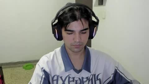 Snapshot of pakun_ chatting on May 3, 2026, 7:20 pm pakun_ online show from May 3, 2026, 7:20 pm