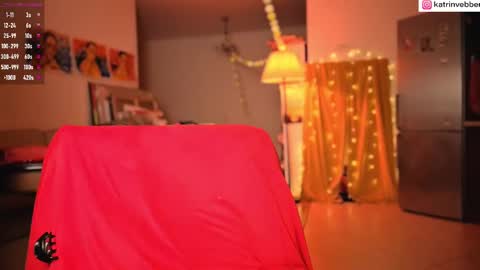 Katrin Vebber online show from February 18, 2025, 1:21 am