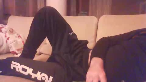 pallavolista73 online show from April 15, 2026, 11:27 pm