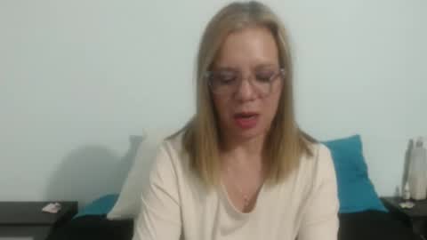 Snapshot of paloma_martin chatting on May 6, 2026, 3:02 am paloma online show from May 6, 2026, 3:02 am