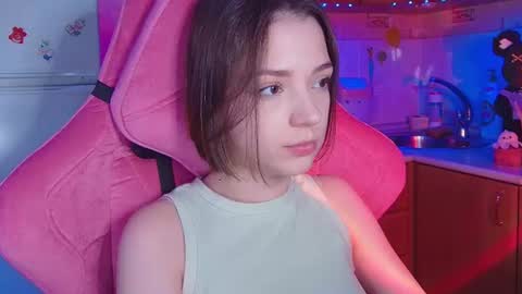 Snapshot of pambeeslyy chatting on July 9, 2026, 6:34 pm Pam online show from July 9, 2026, 6:34 pm