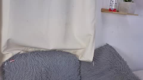 pamela_tomas4 online show from May 27, 2026, 1:57 am