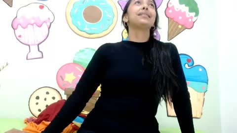 pamelaskiny20 online show from June 4, 2026, 2:50 am