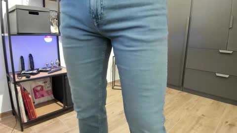 Snapshot of pampersandspanking chatting on March 11, 2026, 5:19 pm pampersandspanking online show from March 11, 2026, 5:19 pm