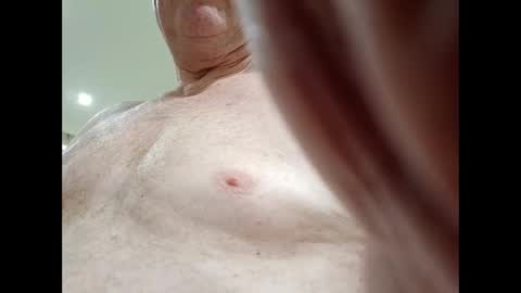 panda320 online show from April 11, 2026, 8:46 pm