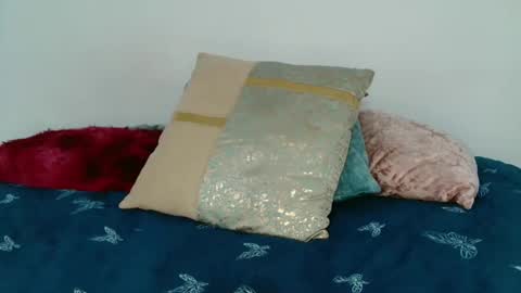 Snapshot of pandora_gu1 chatting on November 30, 2025, 6:34 pm pandora_gu1 online show from November 30, 2025, 6:34 pm