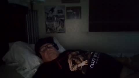 Snapshot of panos678442 chatting on May 27, 2026, 7:05 am panos online show from May 27, 2026, 7:05 am