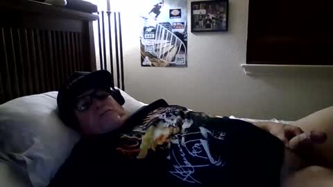 Snapshot of panos678442 chatting on June 1, 2026, 9:22 am panos online show from June 1, 2026, 9:22 am
