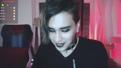 In bio online show from October 9, 2025, 8:51 pm