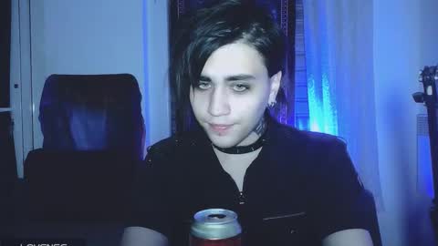 In bio online show from December 14, 2025, 12:38 am