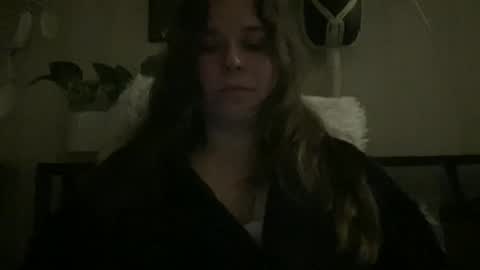 Pantiesofthefae online show from May 12, 2026, 9:39 am