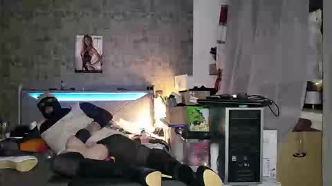 Pantyhosepat online show from February 5, 2026, 4:06 am
