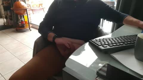 pantyrafke online show from February 24, 2025, 11:54 am