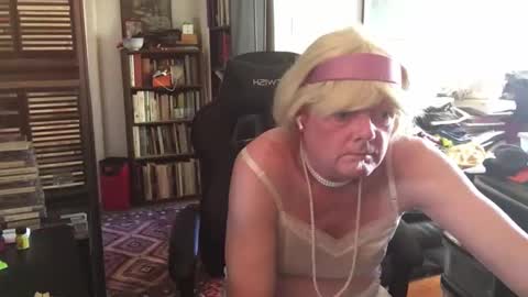 Pantyvioletlace online show from September 8, 2025, 7:57 pm