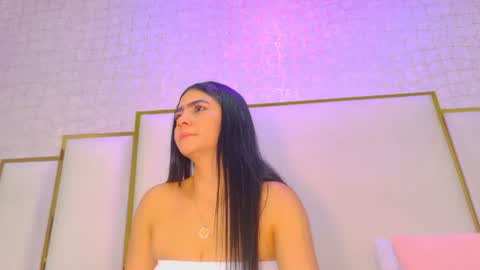 Snapshot of paolaa_rodriguez chatting on June 19, 2026, 11:47 am Paola online show from June 19, 2026, 11:47 am