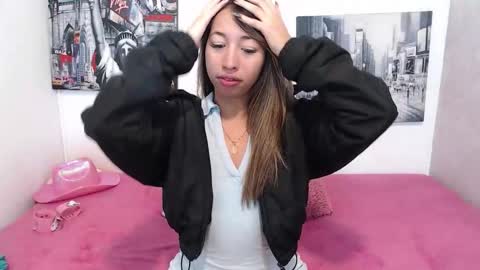 Paola online show from January 16, 2026, 12:09 pm