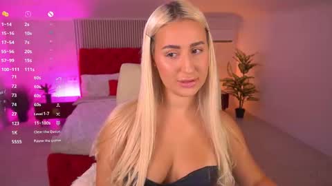 Lia online show from July 25, 2026, 2:14 pm