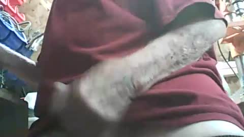 papajb70 online show from September 18, 2025, 12:40 pm