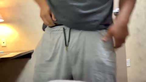 Papisito online show from February 28, 2026, 11:17 pm