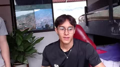 Papitapelada online show from November 24, 2025, 9:36 pm