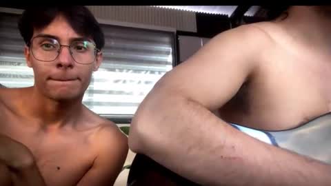 Papitapelada online show from November 25, 2025, 9:48 pm