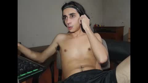 Lau online show from December 13, 2024, 2:43 am