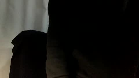 papy_dani33 online show from October 31, 2025, 7:42 am