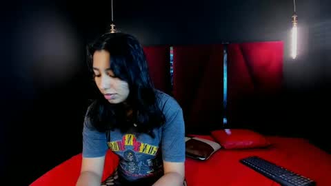 paranoidtemptaion_ online show from February 17, 2025, 12:16 pm