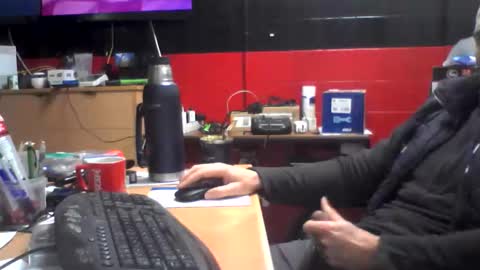 Snapshot of pareja74vlc chatting on February 18, 2026, 1:40 pm pareja74vlc online show from February 18, 2026, 1:40 pm