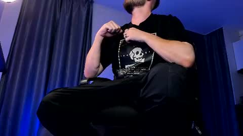 Paris online show from June 12, 2026, 10:08 pm