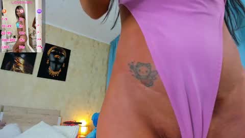 Snapshot of paris_x_hilton chatting on March 6, 2025, 5:03 am Paris online show from March 6, 2025, 5:03 am