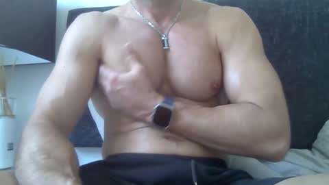 Porn Actor 21cm Hetero online show from February 14, 2026, 10:12 am