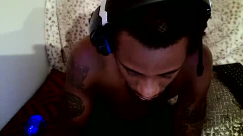 Snapshot of parlaytellio chatting on December 10, 2024, 2:59 am Parlay Tellio online show from December 10, 2024, 2:59 am