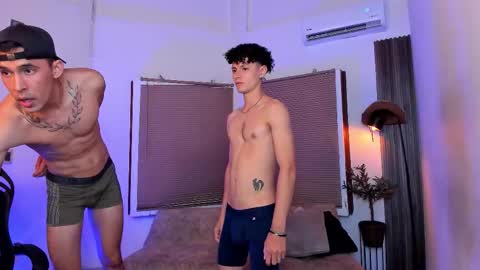 liampacoyosh and erick online show from September 23, 2025, 2:03 am