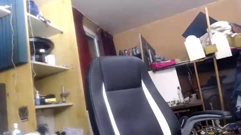 pascal88881 online show from December 8, 2024, 6:17 pm