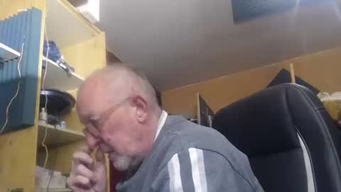 pascal88881 online show from December 28, 2024, 8:48 am