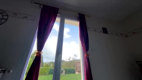 Snapshot of pascalou02 chatting on October 5, 2025, 12:14 pm pascalou02 online show from October 5, 2025, 12:14 pm