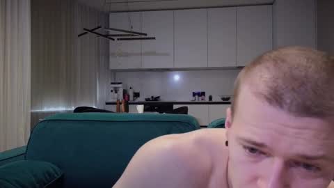 Pashka online show from February 1, 2026, 10:36 am