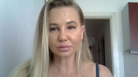 Snapshot of passion_222 chatting on July 15, 2026, 7:24 am passion_222 online show from July 15, 2026, 7:24 am
