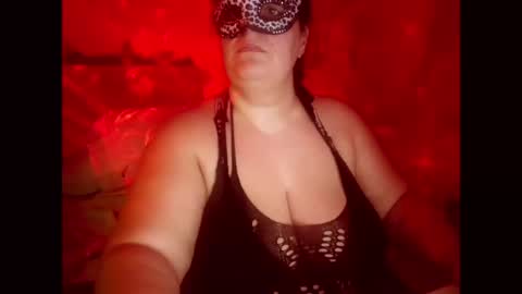 Snapshot of passionduo4 chatting on December 22, 2024, 12:17 am PassionDuo4 online show from December 22, 2024, 12:17 am