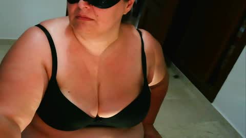 Snapshot of passionduo4 chatting on June 1, 2026, 6:31 pm PassionDuo4 online show from June 1, 2026, 6:31 pm
