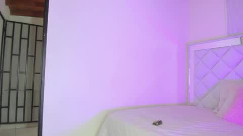 passionfruitx2 online show from April 1, 2026, 9:45 pm