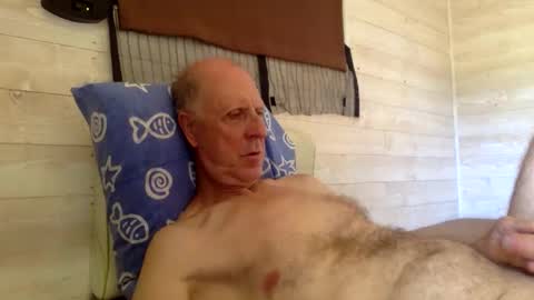 Pati24 online show from April 11, 2026, 7:24 am