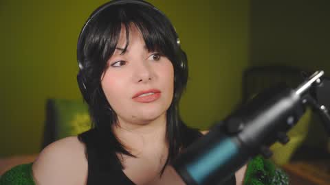 Patricia online show from January 1, 2025, 10:46 pm