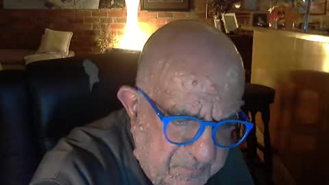 Snapshot of patvac chatting on May 25, 2026, 1:39 pm patvac online show from May 25, 2026, 1:39 pm