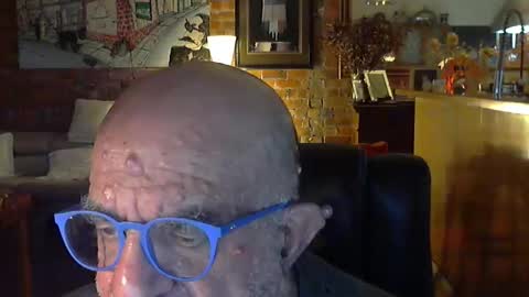 Snapshot of patvac chatting on June 2, 2026, 2:41 pm patvac online show from June 2, 2026, 2:41 pm