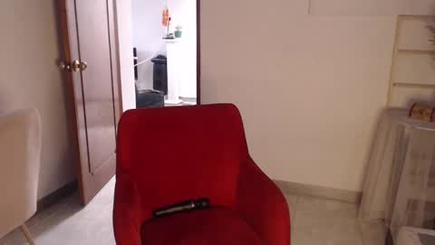 paula online show from September 27, 2025, 5:07 pm