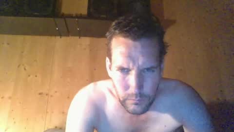 Snapshot of paueriwan chatting on July 30, 2026, 10:42 pm paueriwan online show from July 30, 2026, 10:42 pm