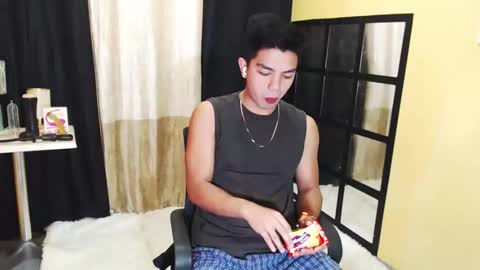 MrBigPaul online show from March 15, 2026, 5:46 am