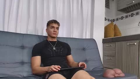 Paull George online show from October 10, 2025, 3:16 am